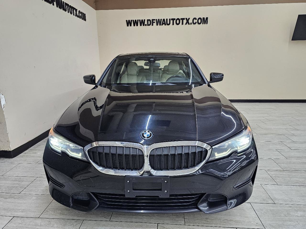 Used 2022 BMW 330e RWD image 3