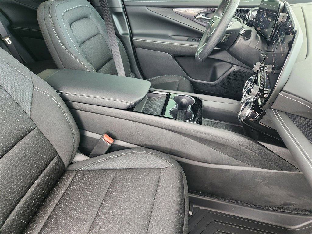 New 2025 Chevrolet Blazer EV LT image 10