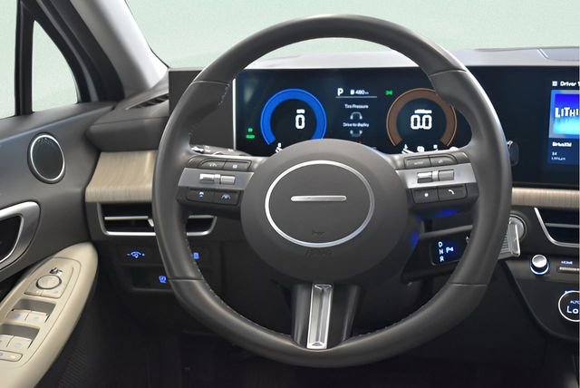Used 2025 Hyundai Sonata SEL FWD image 24