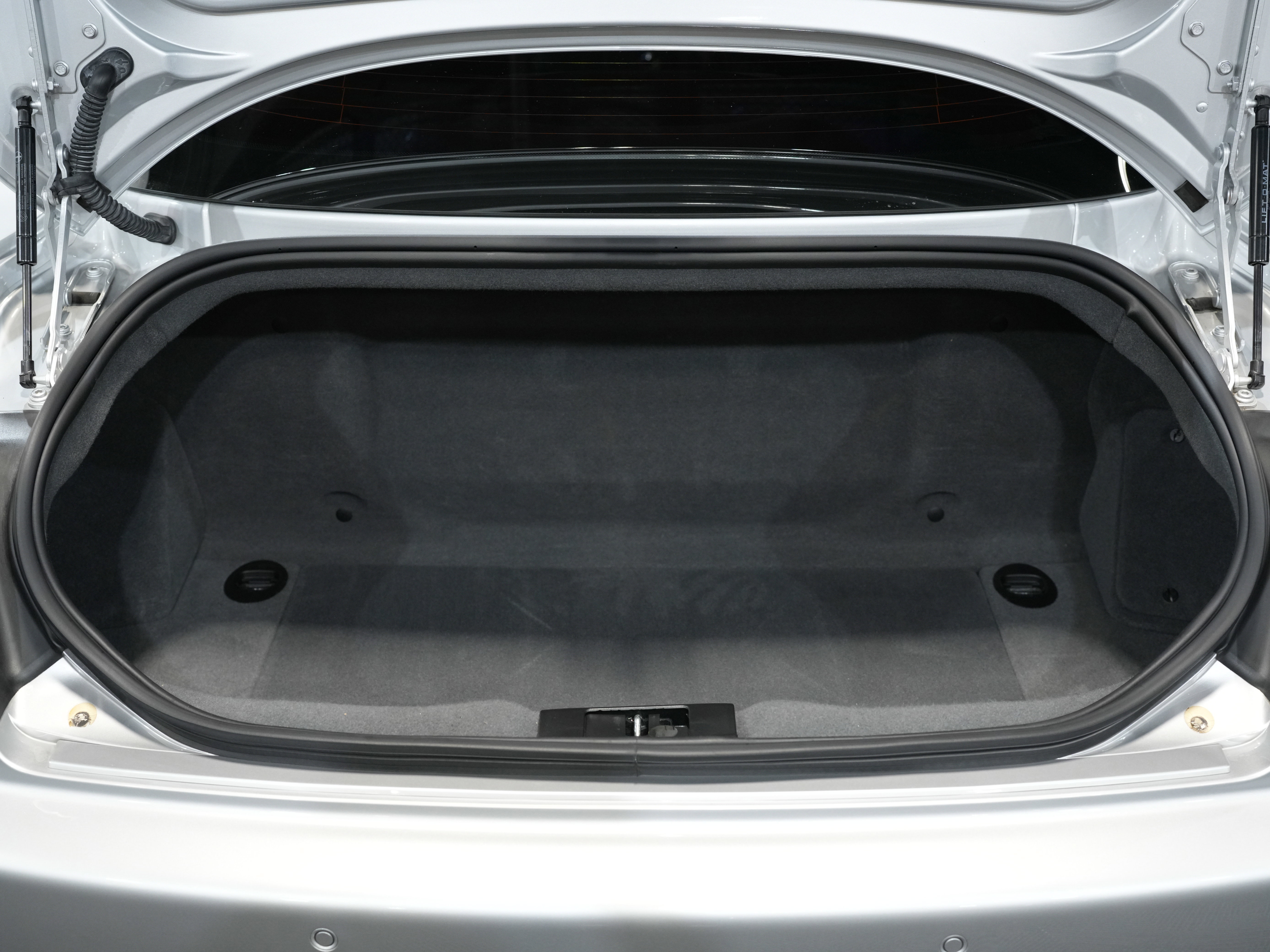 Used 2015 Maserati GranTurismo Sport image 52