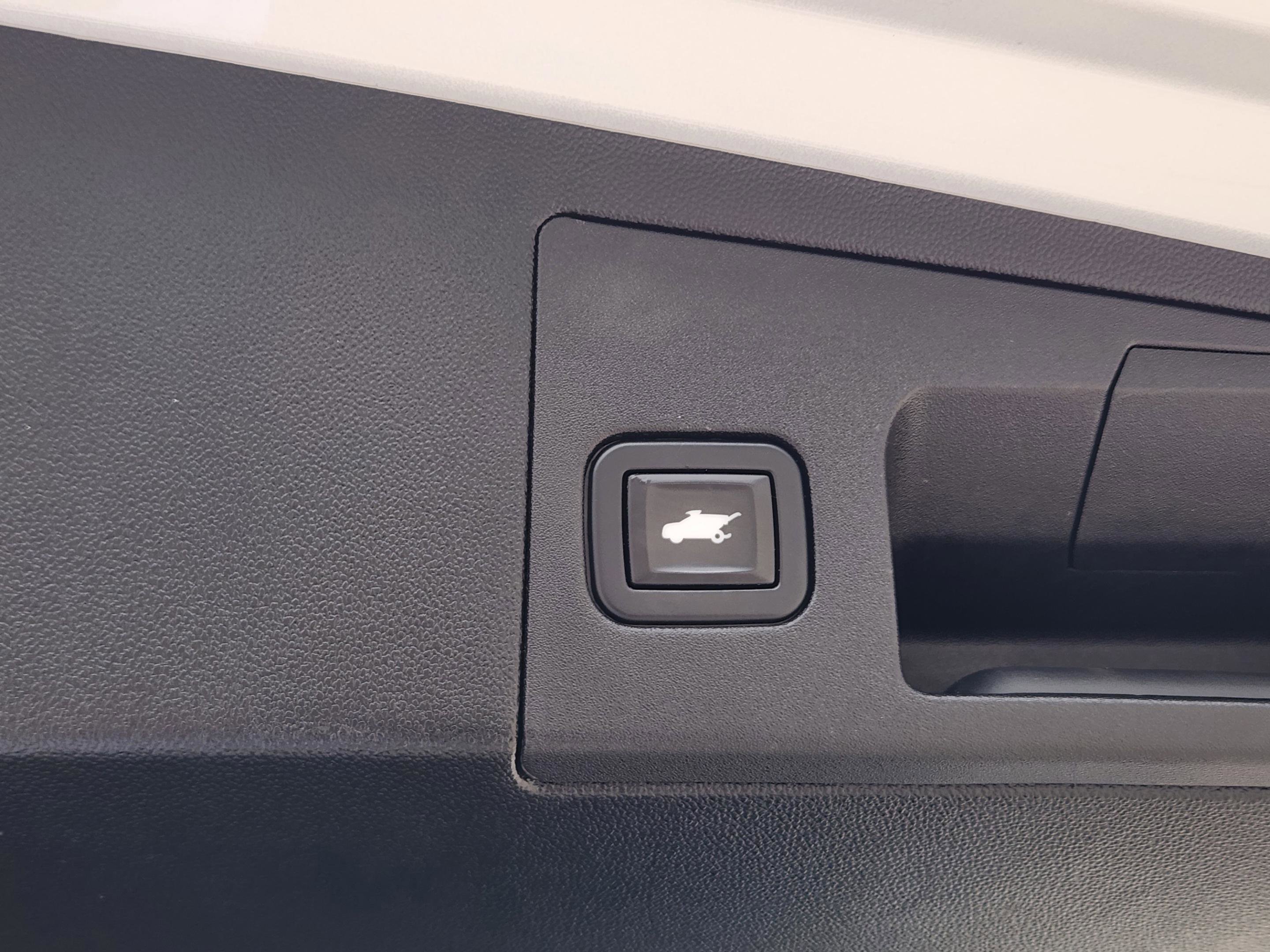 Used 2021 Cadillac XT5 Premium Luxury w/ Platinum Package image 44