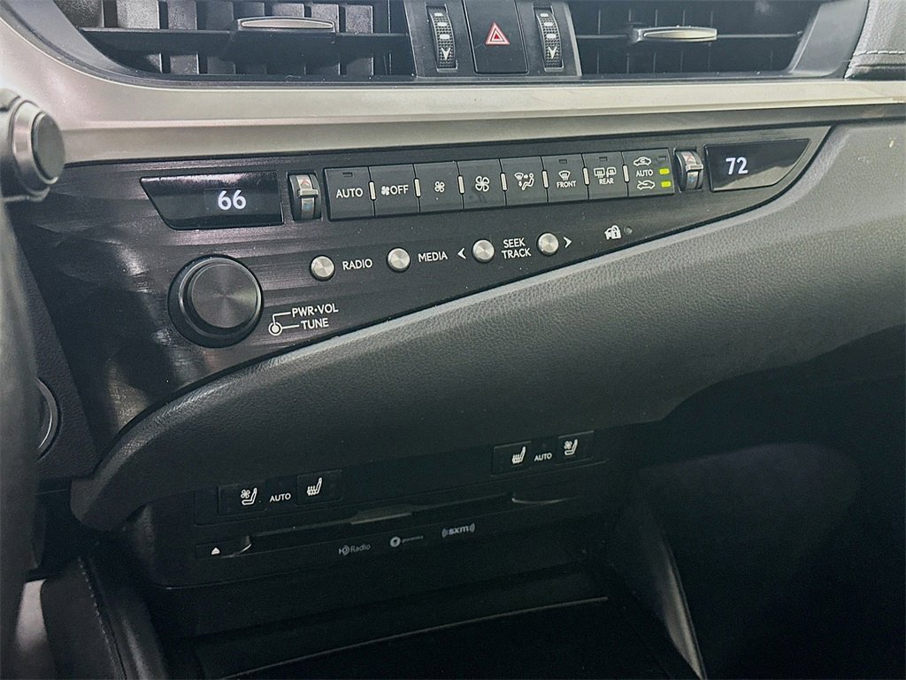 Used 2019 Lexus ES 350 w/ Premium Package image 18