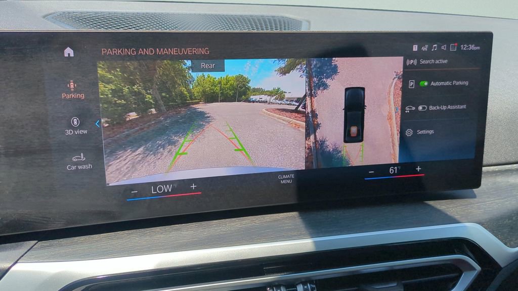 Certified 2023 BMW 330i xDrive Sedan w/ Premium Package AWD/4WD image 17
