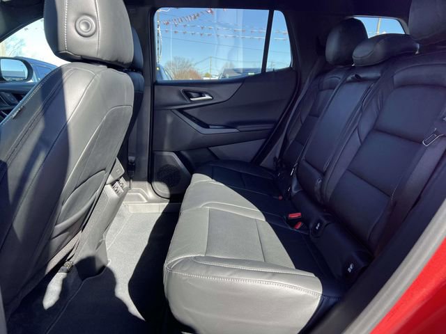 Certified 2025 Chevrolet Equinox LT w/ Safety and Technology Package image 12