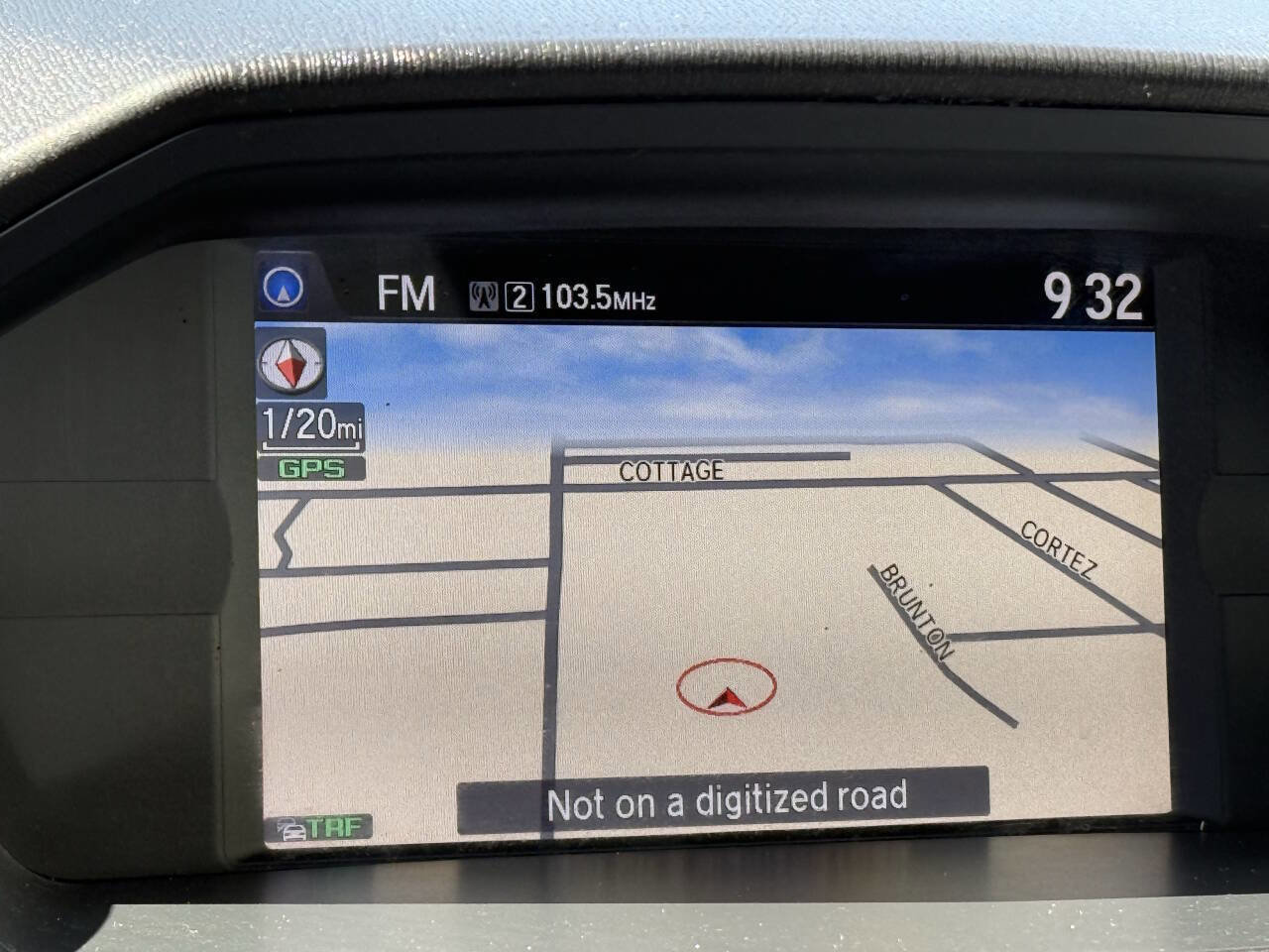 Used 2014 Honda Odyssey Touring Elite image 11
