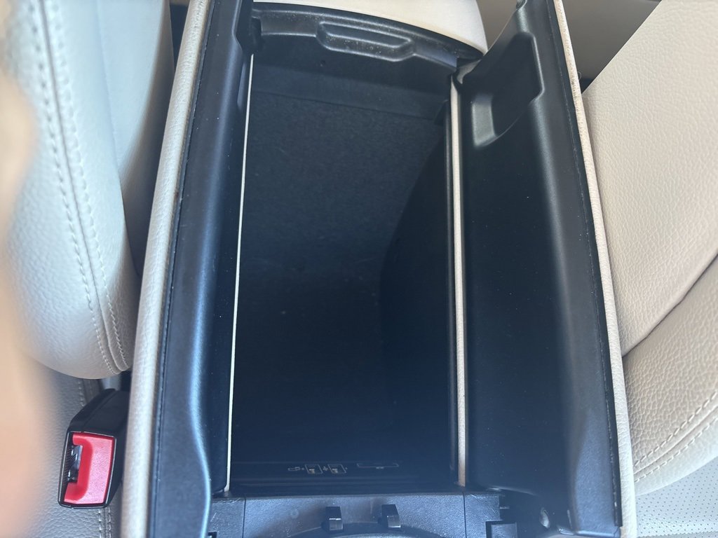 Used 2019 Mercedes-Benz GLC 300 4MATIC image 30