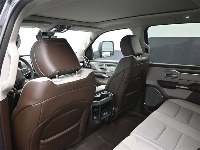 Used 2025 RAM 1500 Laramie image 17