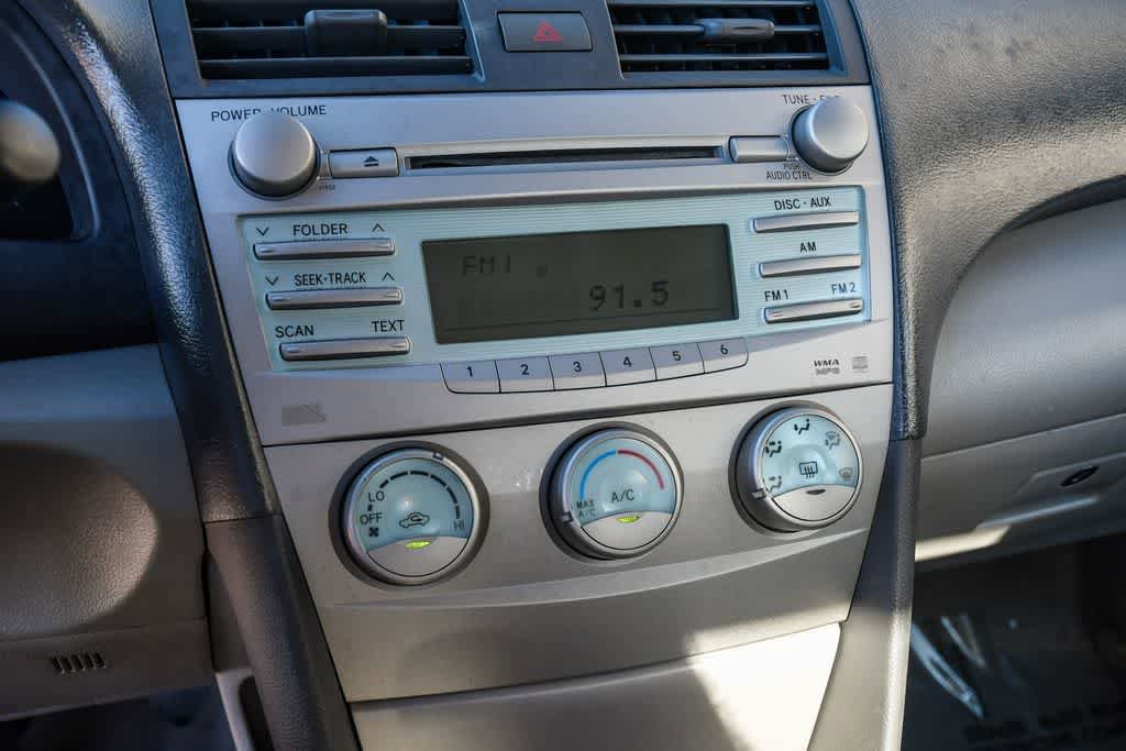 Used 2008 Toyota Camry LE image 21