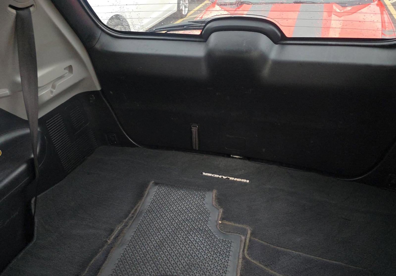 Used 2013 Toyota Highlander SE image 5