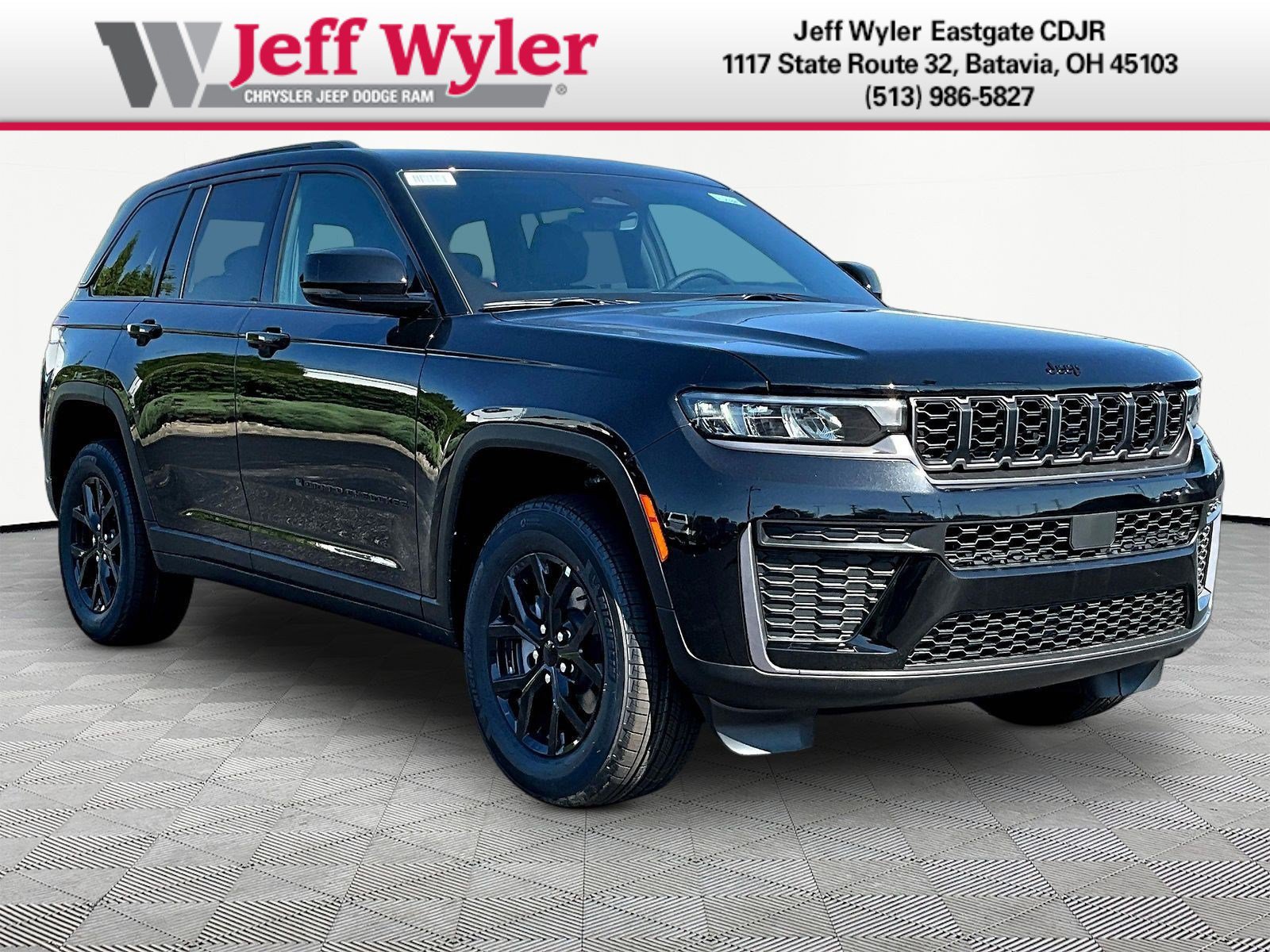 New 2026 Jeep Grand Cherokee Altitude AWD/4WD image 3