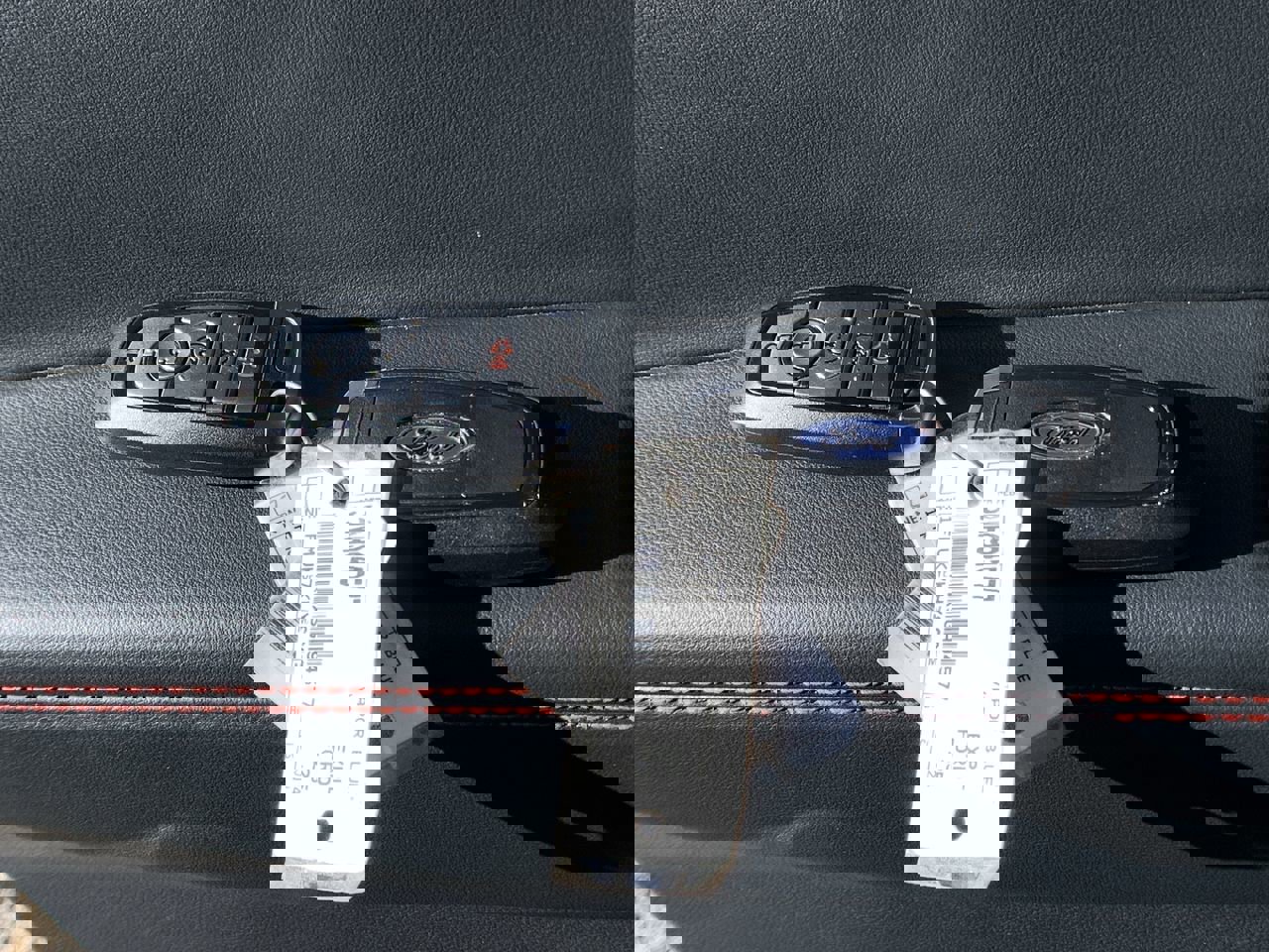 Used 2025 Ford Explorer ST-Line w/ Premium Package image 28