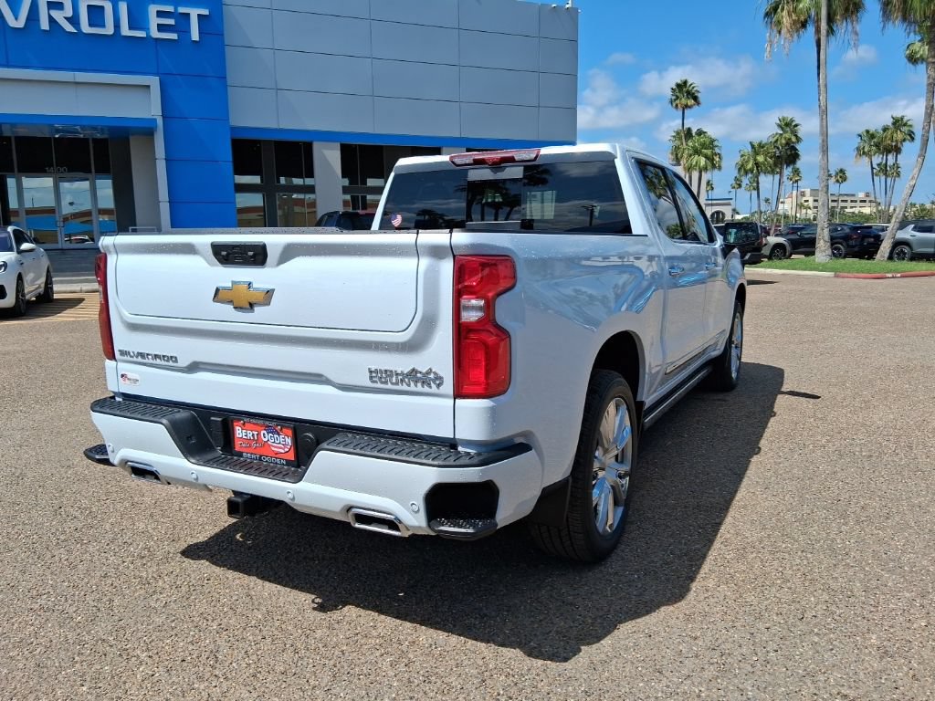 New 2026 Chevrolet Silverado 1500 High Country AWD/4WD image 5