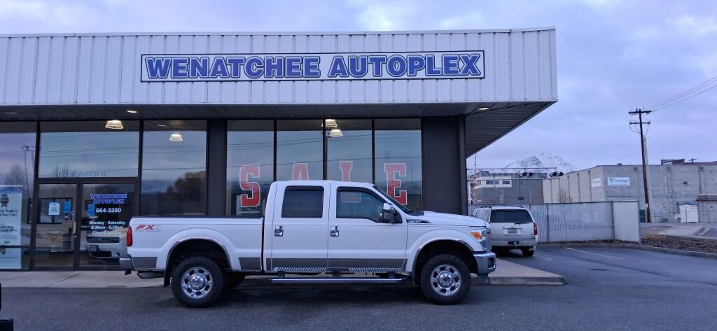 Used 2012 Ford F350 Lariat w/ Chrome Pkg AWD/4WD image 3