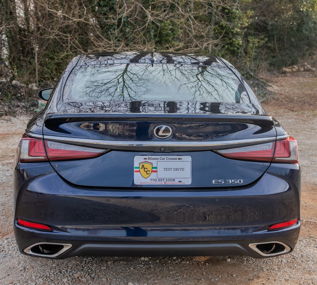 Used 2021 Lexus ES 350 Premium image 4