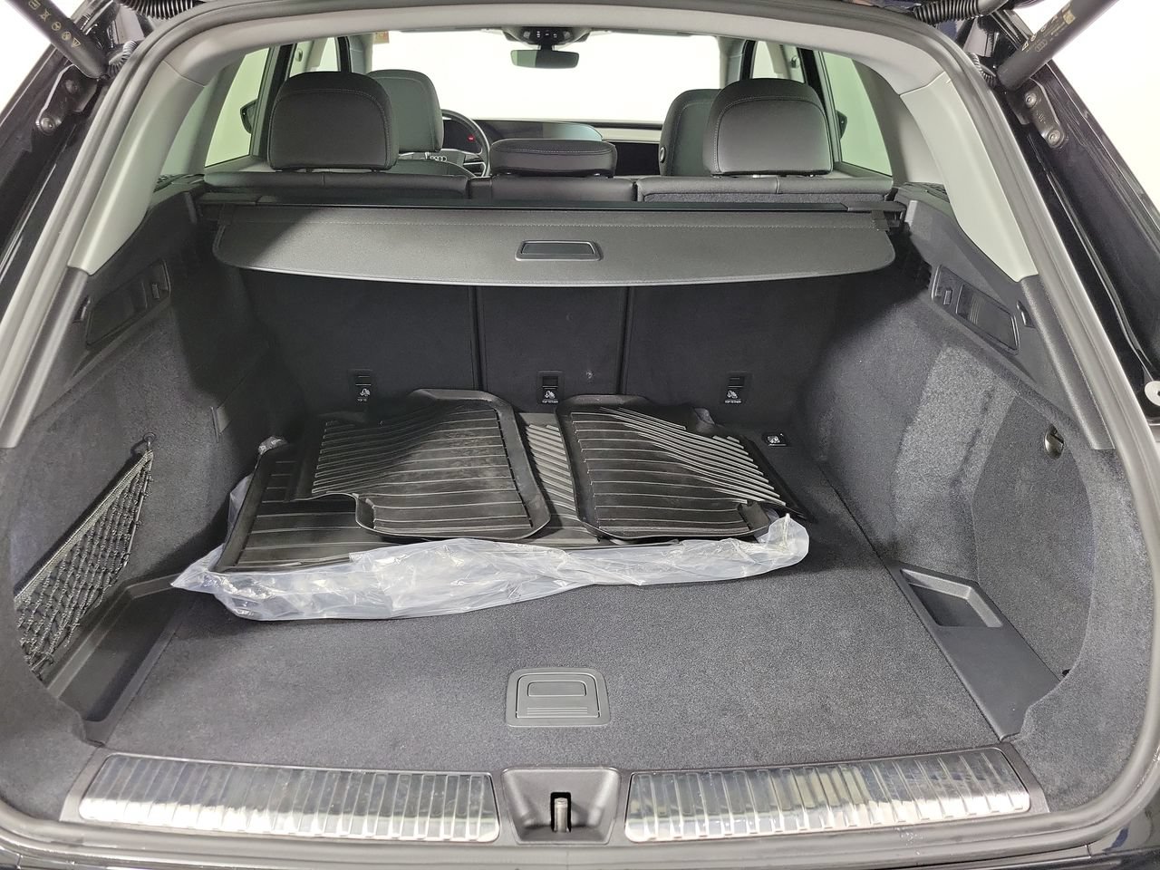 Used 2025 Audi Q5 Premium Plus w/ Premium Plus AWD/4WD image 32
