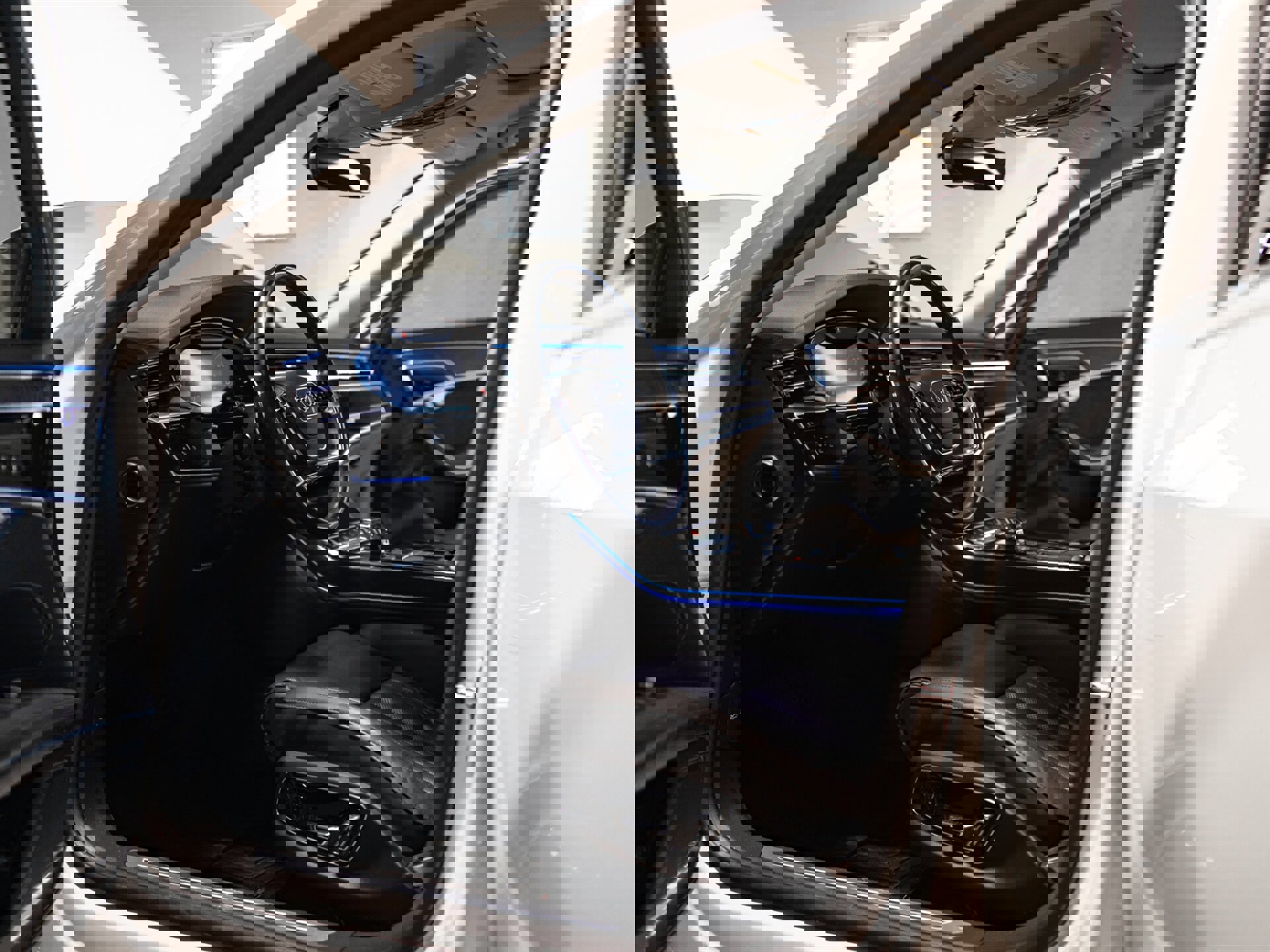 Used 2023 Audi A8 L 3.0T w/ Comfort Plus Package image 27