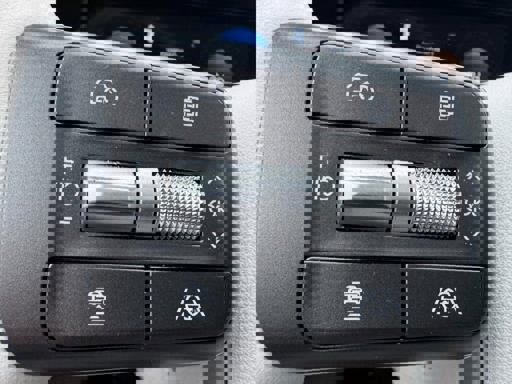 Certified 2026 Hyundai Palisade SEL image 18