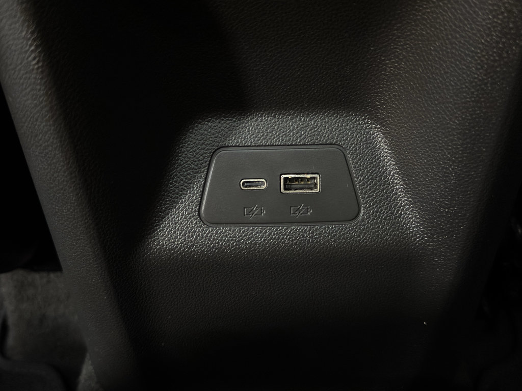 Used 2024 Buick Envision Preferred AWD/4WD image 12