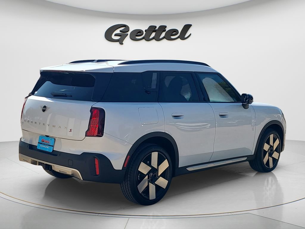 Used 2025 MINI Cooper Countryman S w/ Comfort Package Max image 4