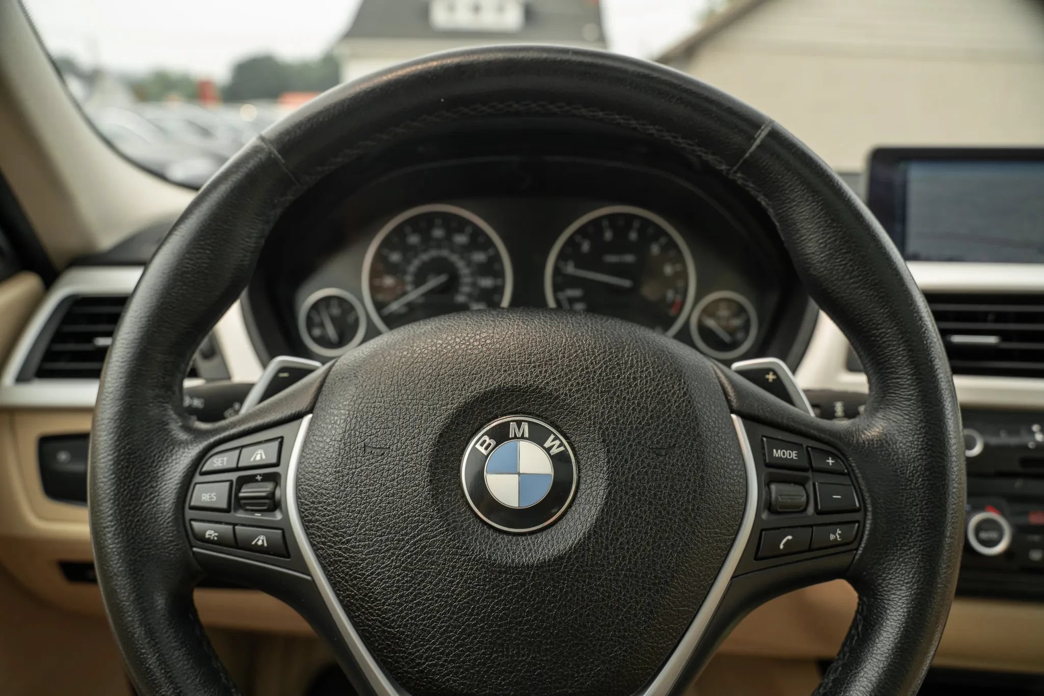 Used 2014 BMW 328i xDrive Wagon AWD/4WD image 21