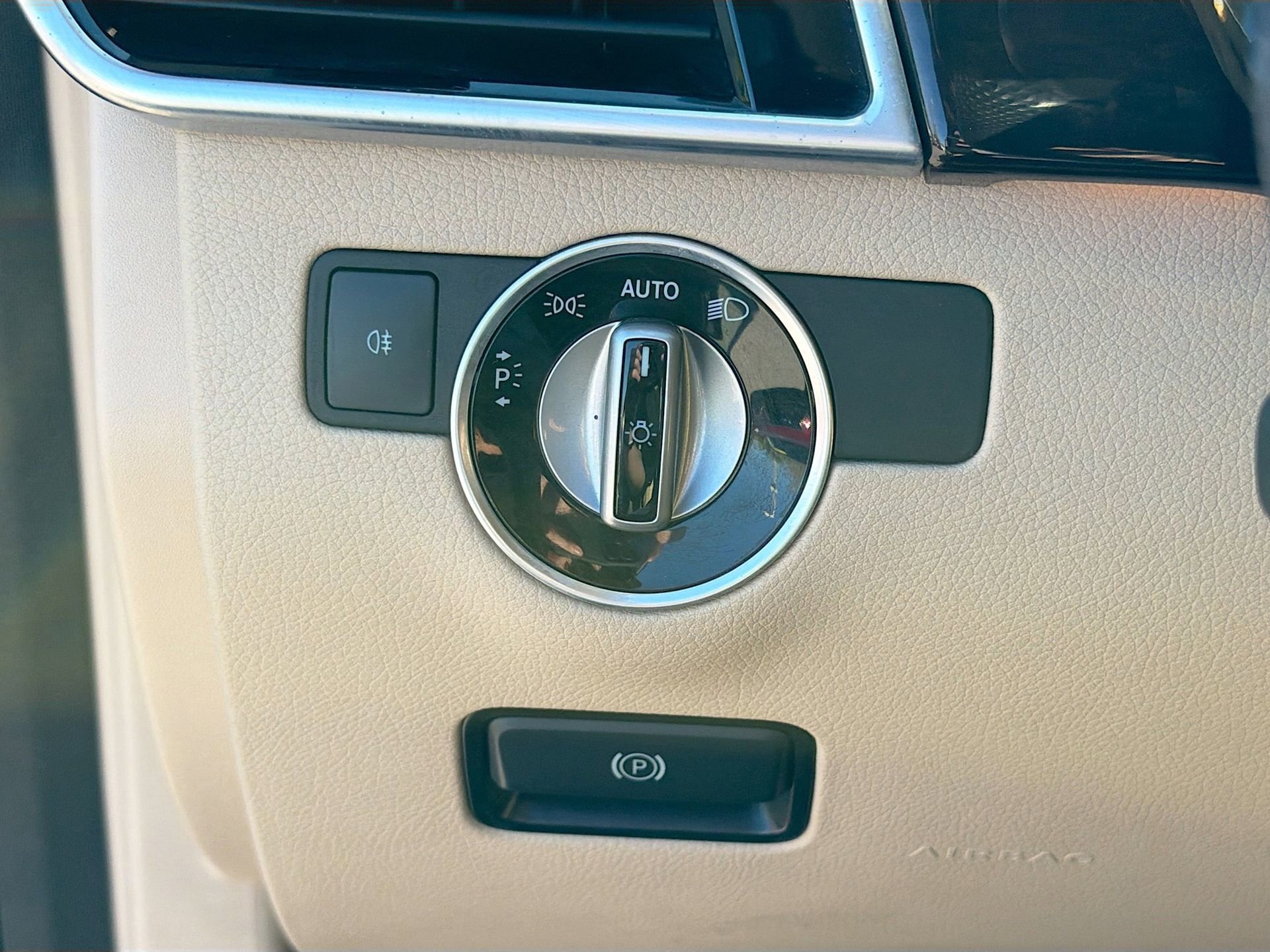 Used 2018 Mercedes-Benz GLE 350 image 35