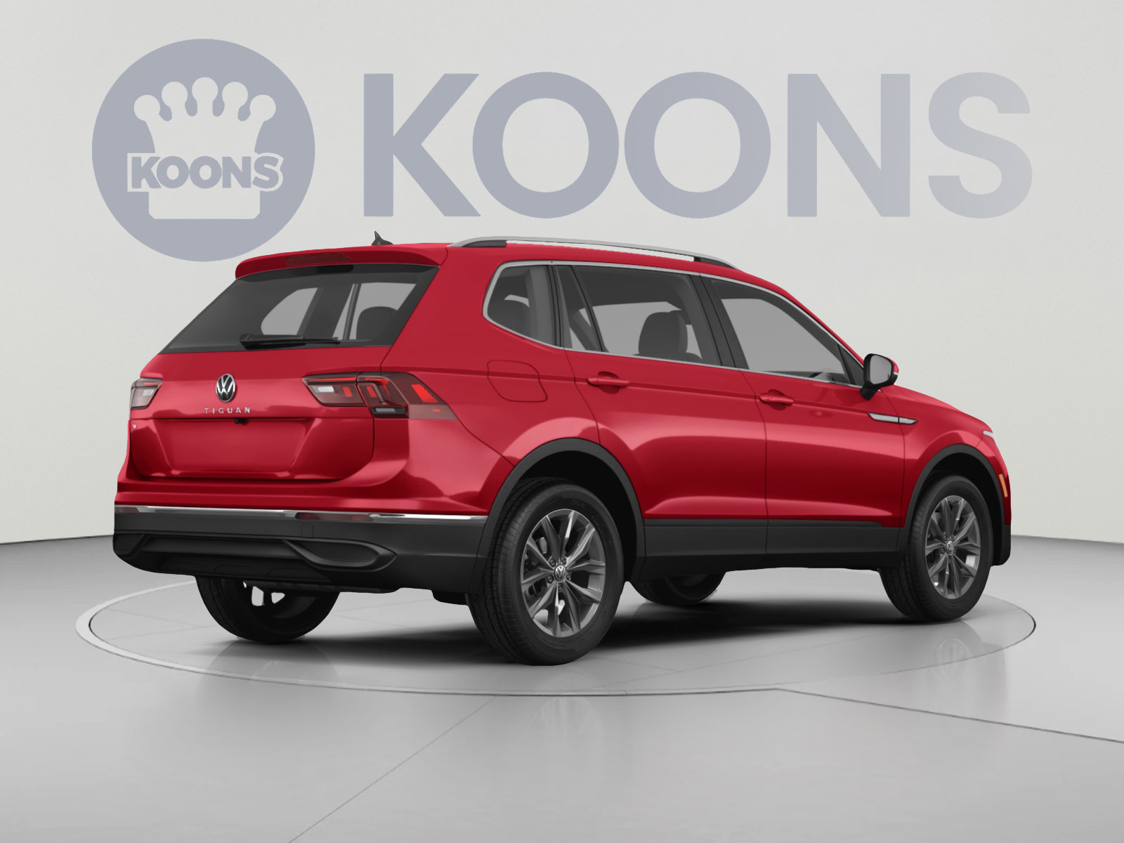 Used 2024 Volkswagen Tiguan SE R-Line AWD/4WD image 4