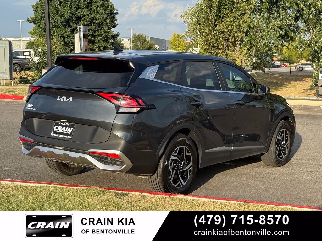 Certified 2024 Kia Sportage LX FWD image 7