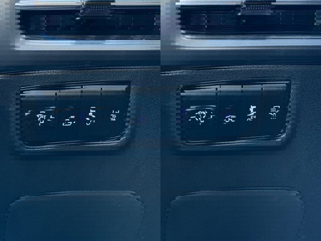 New 2026 Hyundai Santa Cruz Limited image 17