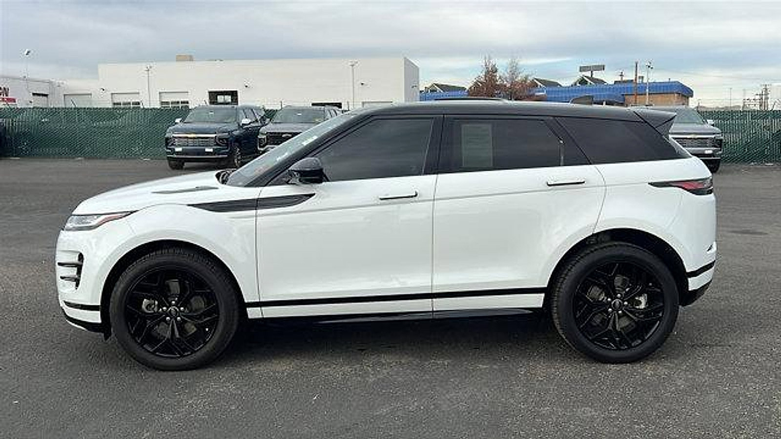 Used 2023 Land Rover Range Rover Evoque R-Dynamic S image 8