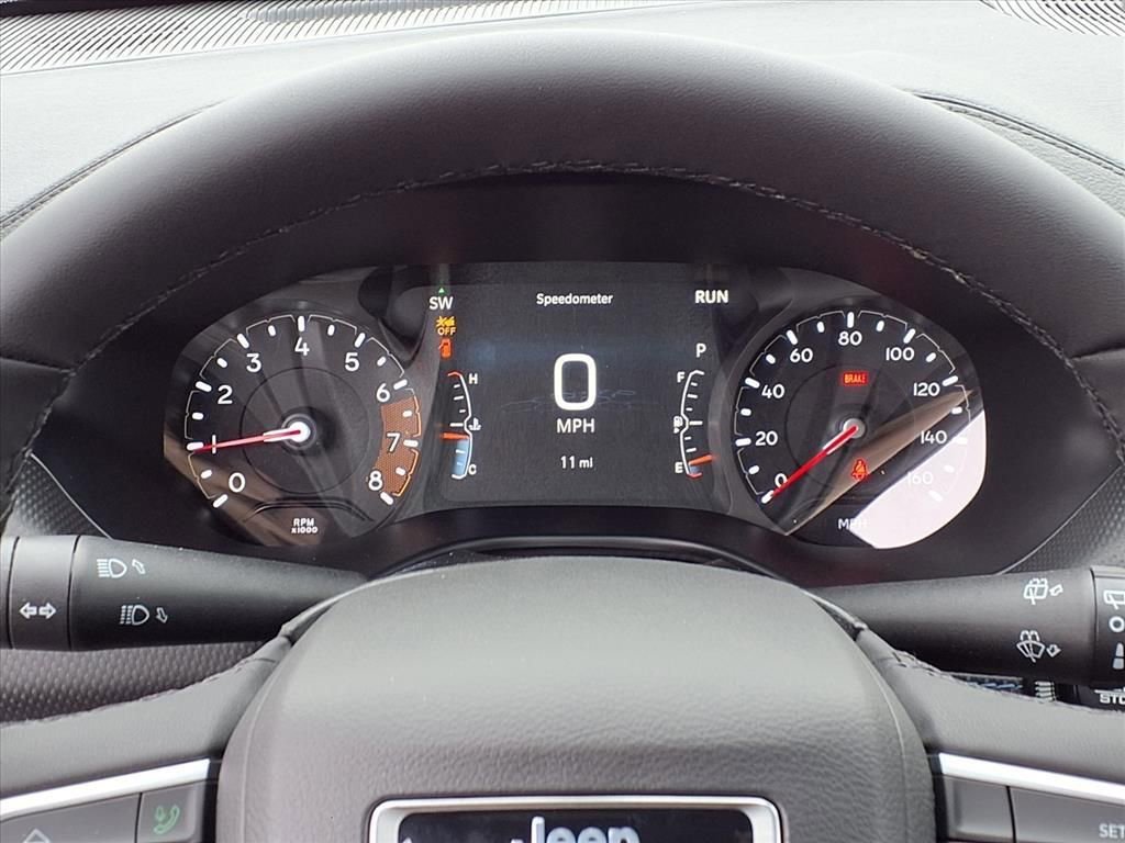 New 2026 Jeep Compass Latitude image 15