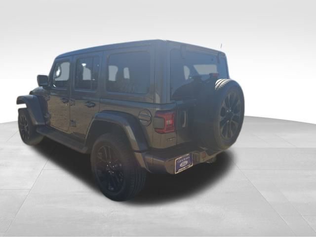 Used 2021 Jeep Wrangler Unlimited Sahara AWD/4WD image 5