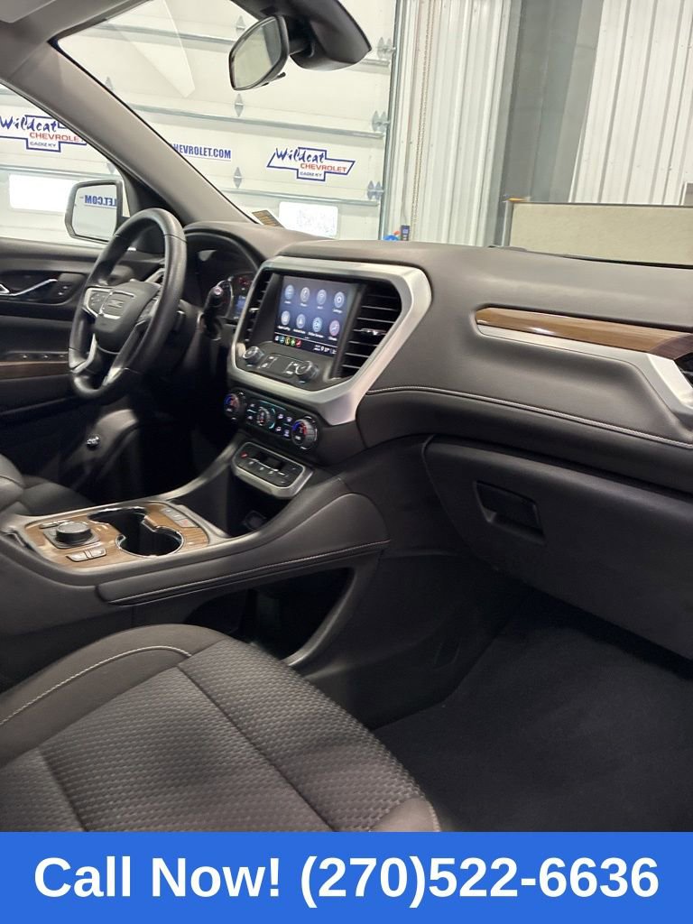 Used 2023 GMC Acadia SLE w/ Driver Convenience Package image 42