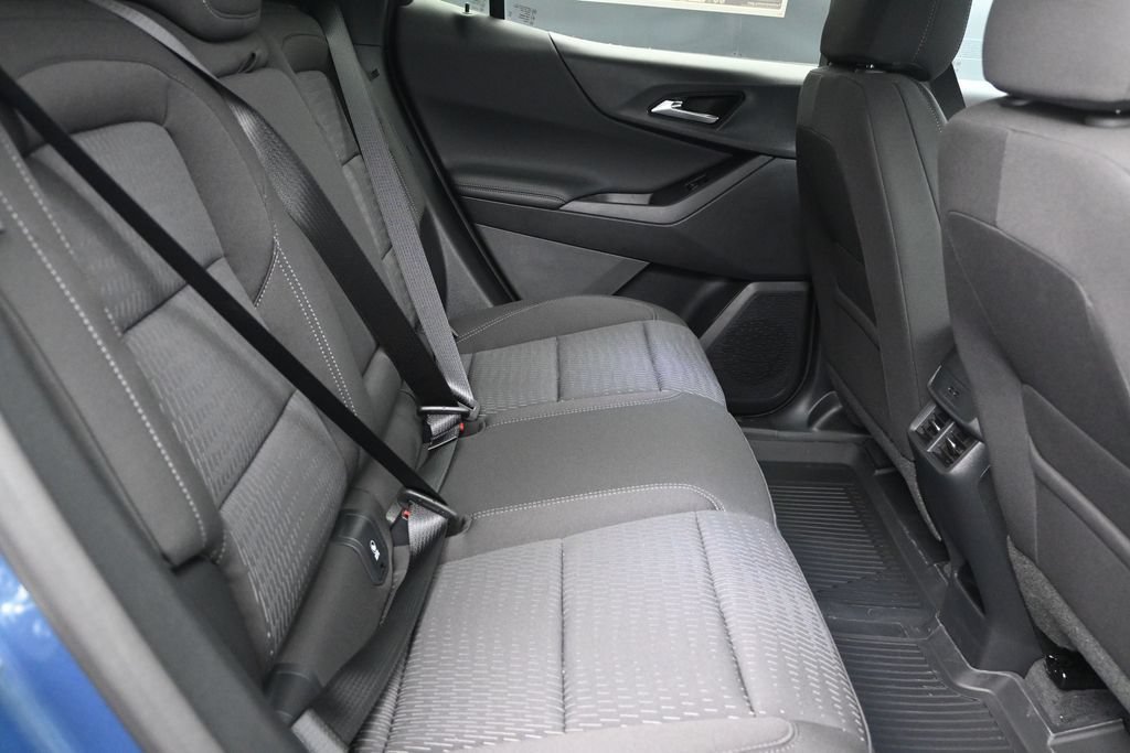 New 2026 Chevrolet Equinox LT w/ Safety and Technology Package FWD image 21