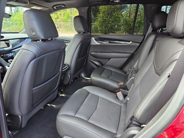 Certified 2024 Cadillac XT6 Premium Luxury w/ Technology Package FWD image 9