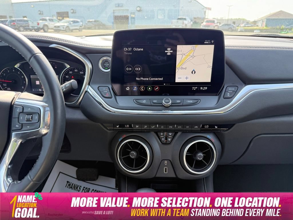 Used 2023 Chevrolet Blazer LT w/ Sound & Technology Package AWD/4WD image 15