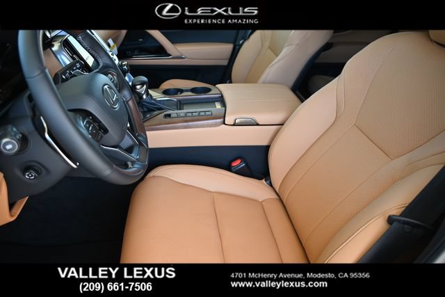 New 2026 Lexus LX 600 4WD w/ Luxury Package image 14