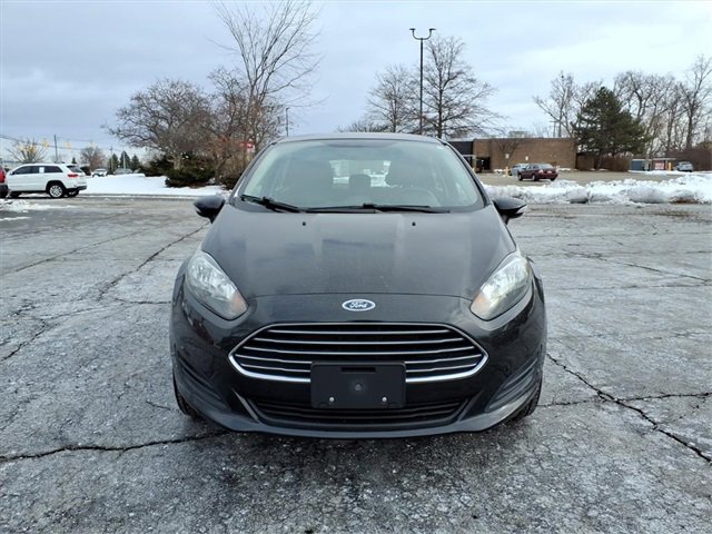 Used 2015 Ford Fiesta SE video 2