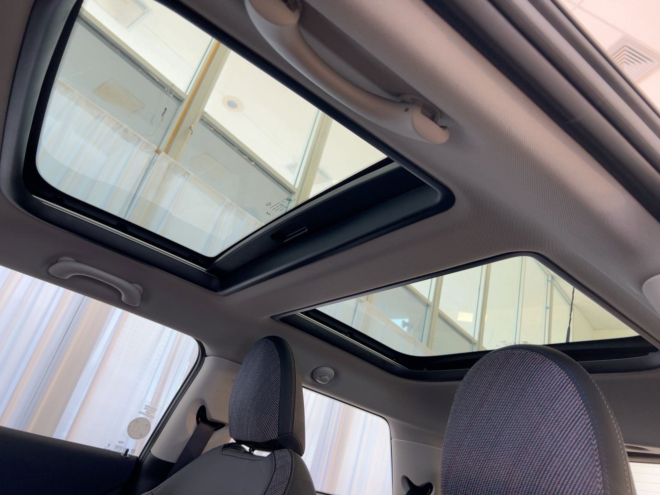 New 2026 MINI Cooper 2-Door Hardtop FWD image 15