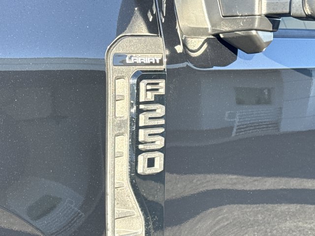 Used 2025 Ford F250 Lariat w/ Black Appearance Package AWD/4WD image 14