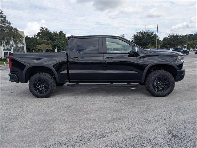 New 2026 Chevrolet Silverado 1500 ZR2 w/ LPO, Dark Essentials Package AWD/4WD image 4