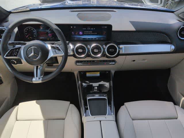 New 2026 Mercedes-Benz GLB 250 4MATIC image 16