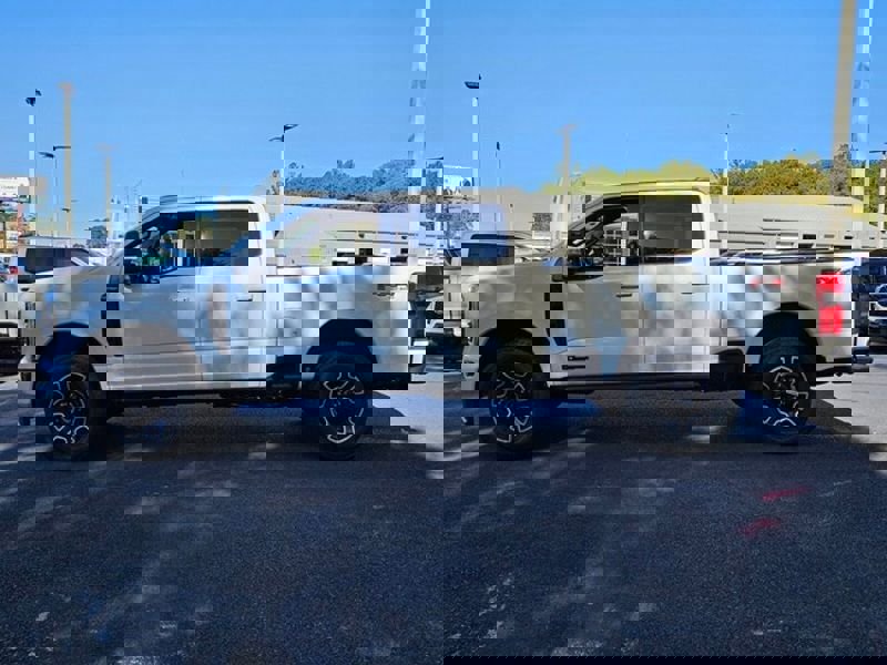 New 2026 Ford F250 Platinum image 5