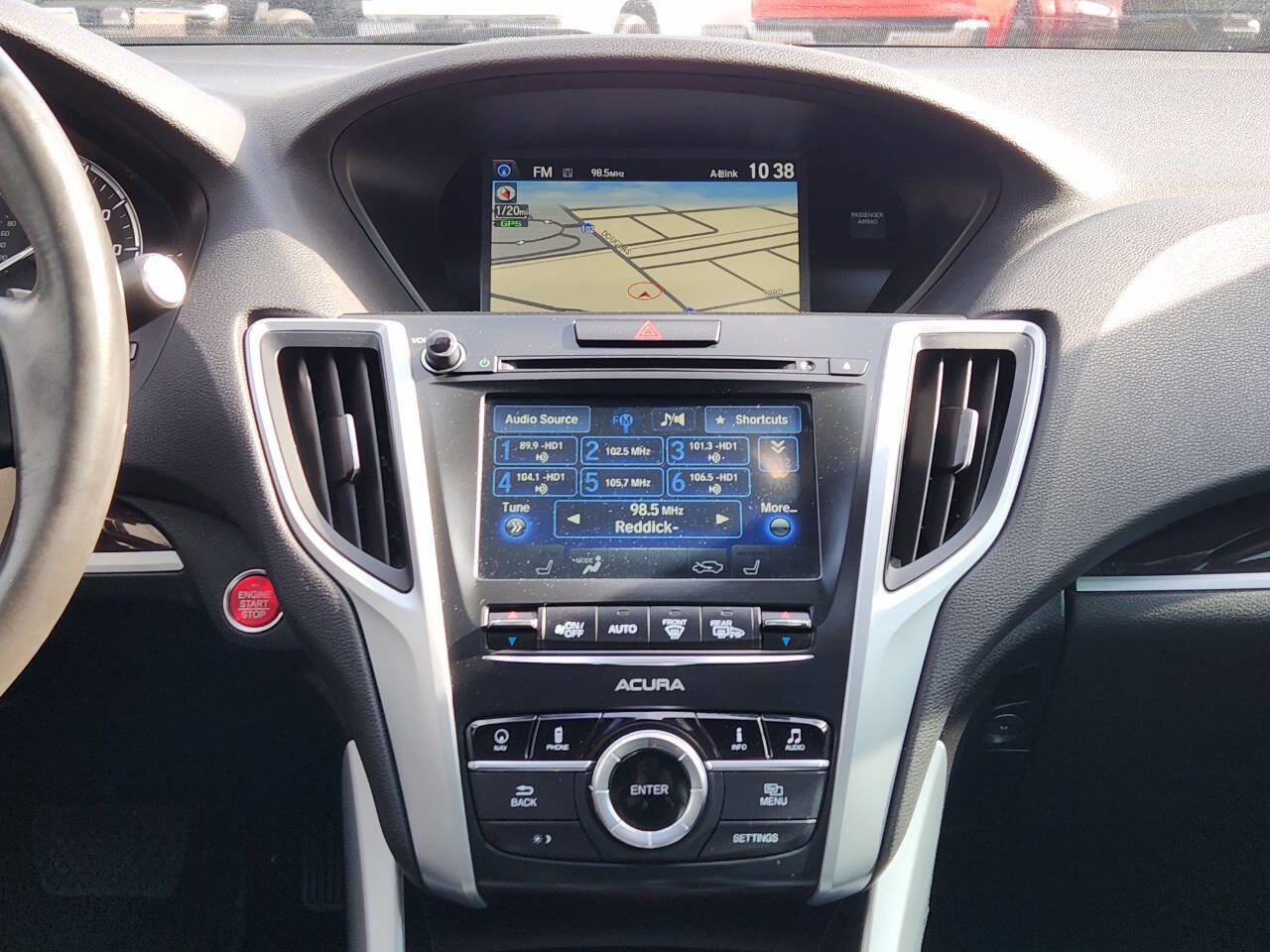 Used 2017 Acura TLX w/Tech 4dr Sedan w/Technology image 17