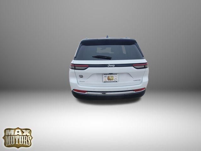 Used 2024 Jeep Grand Cherokee Limited image 7