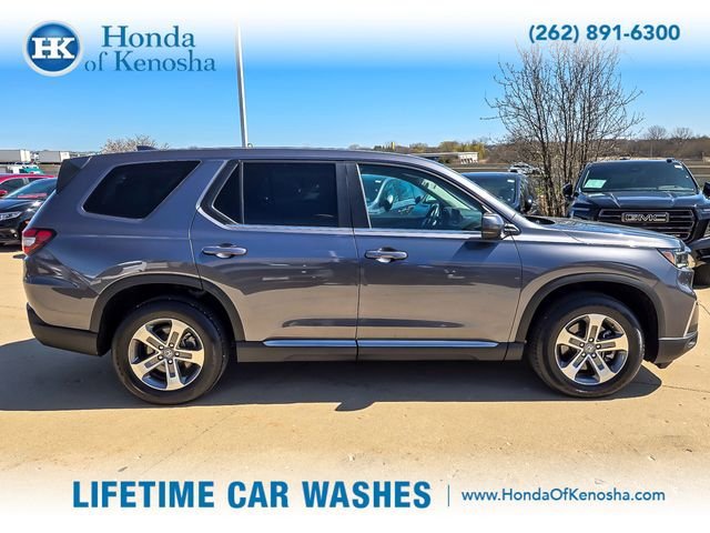 Used 2024 Honda Pilot EX-L image 6