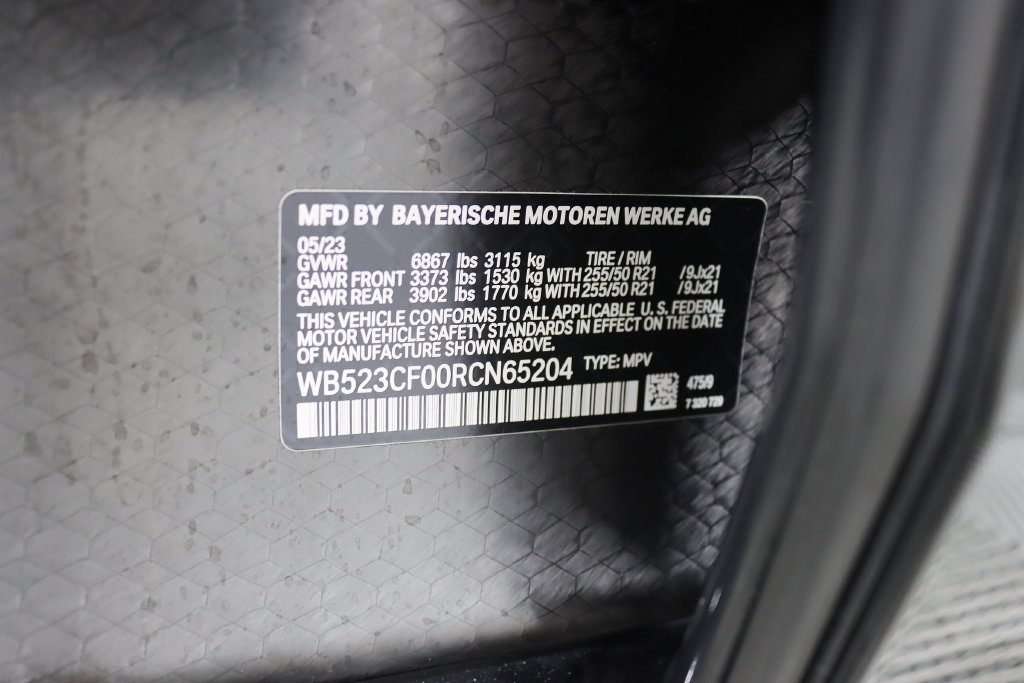 Used 2024 BMW iX xDrive50 w/ Sport Package AWD/4WD image 41