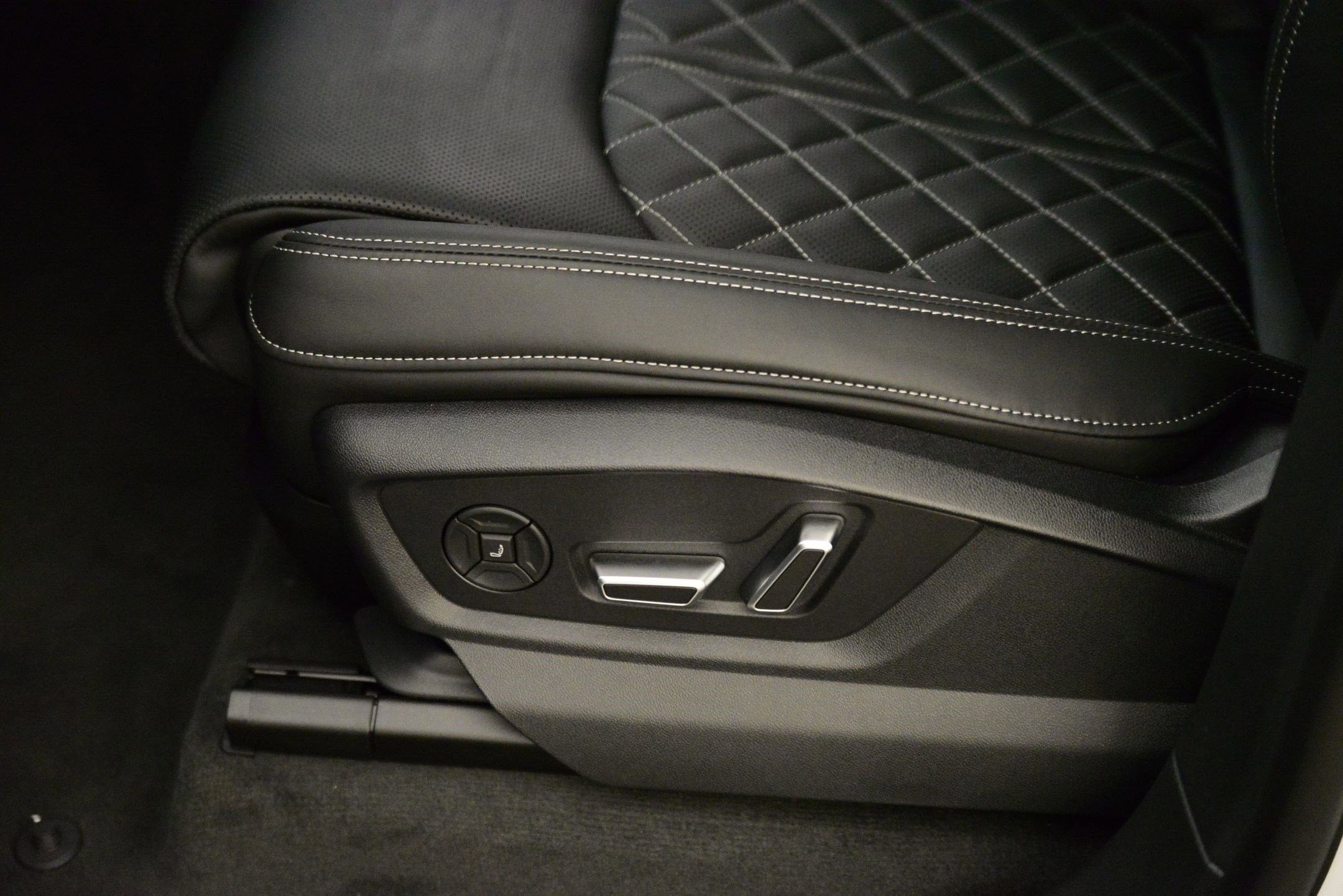 New 2026 Audi SQ8 Prestige image 21