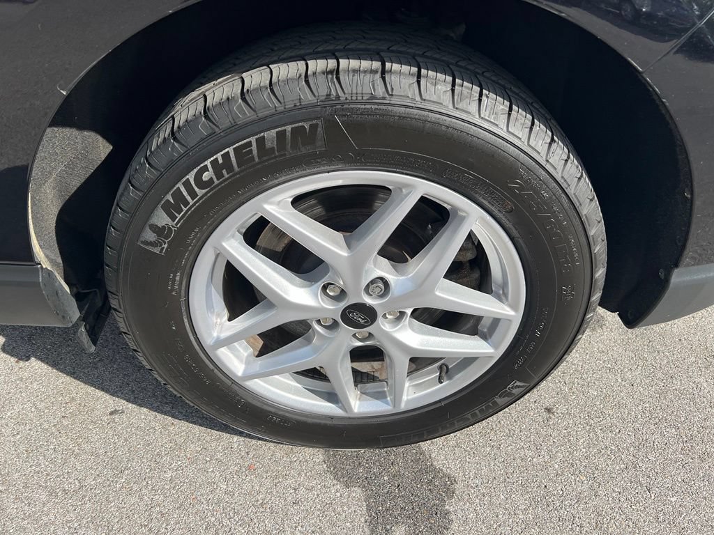 Used 2023 Ford Edge SEL AWD/4WD image 14