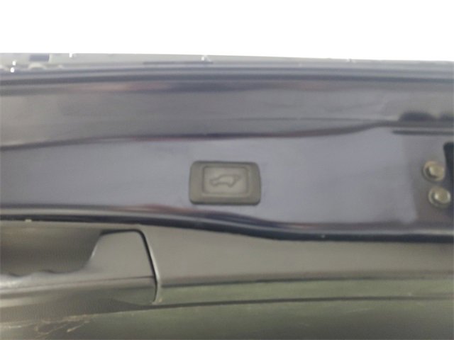 Used 2022 Toyota RAV4 XLE image 8