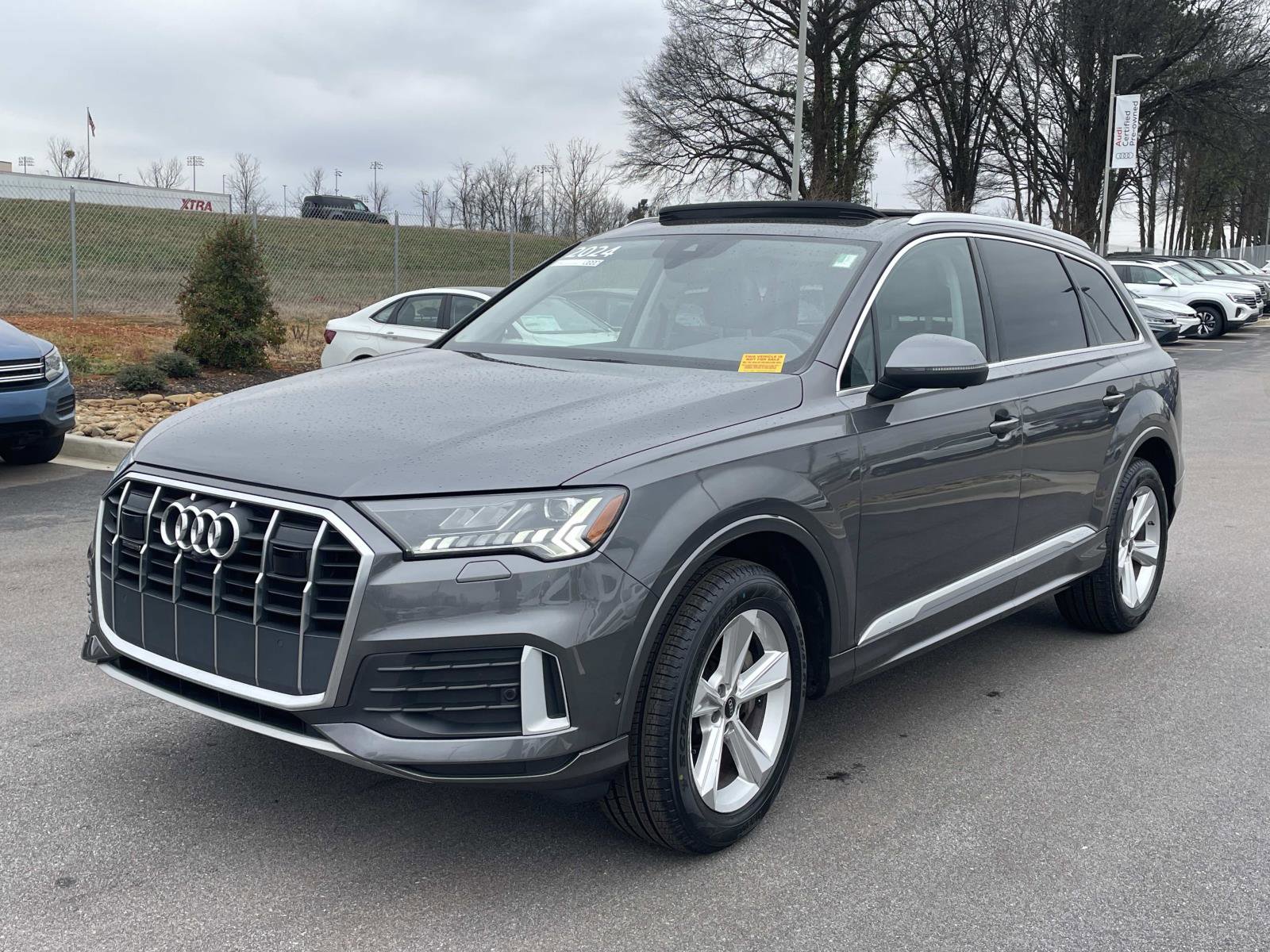 Certified 2024 Audi Q7 2.0T Premium Plus image 3